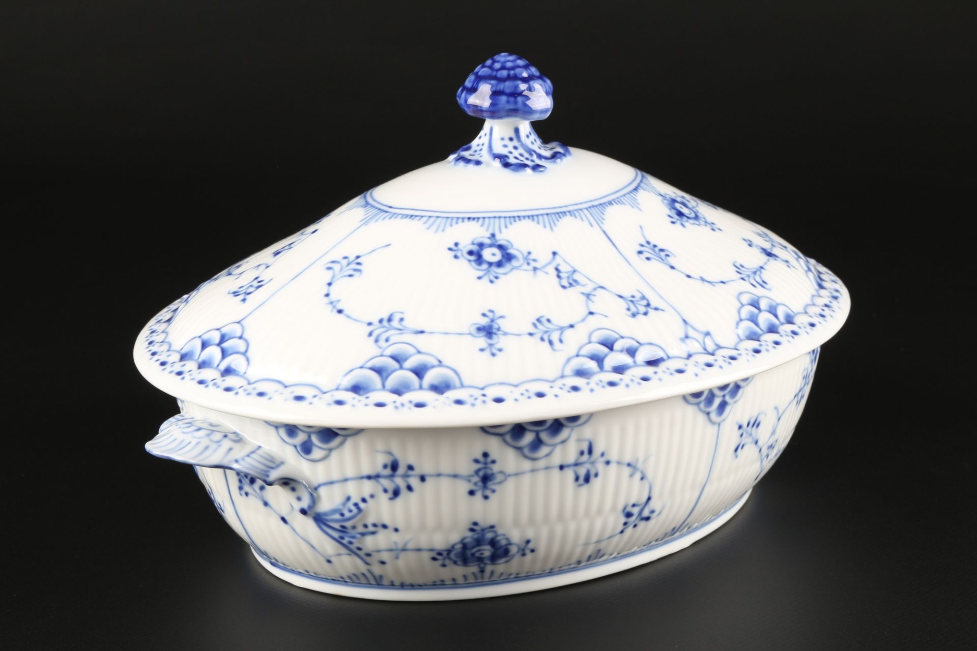 Royal Copenhagen Musselmalet Deckeltopf, lid pot, - Image 2 of 4