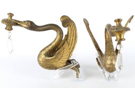 Russland 19. Jahrhundert, Paar Bronze Schwanenleuchter, pair of swan kandelaber,