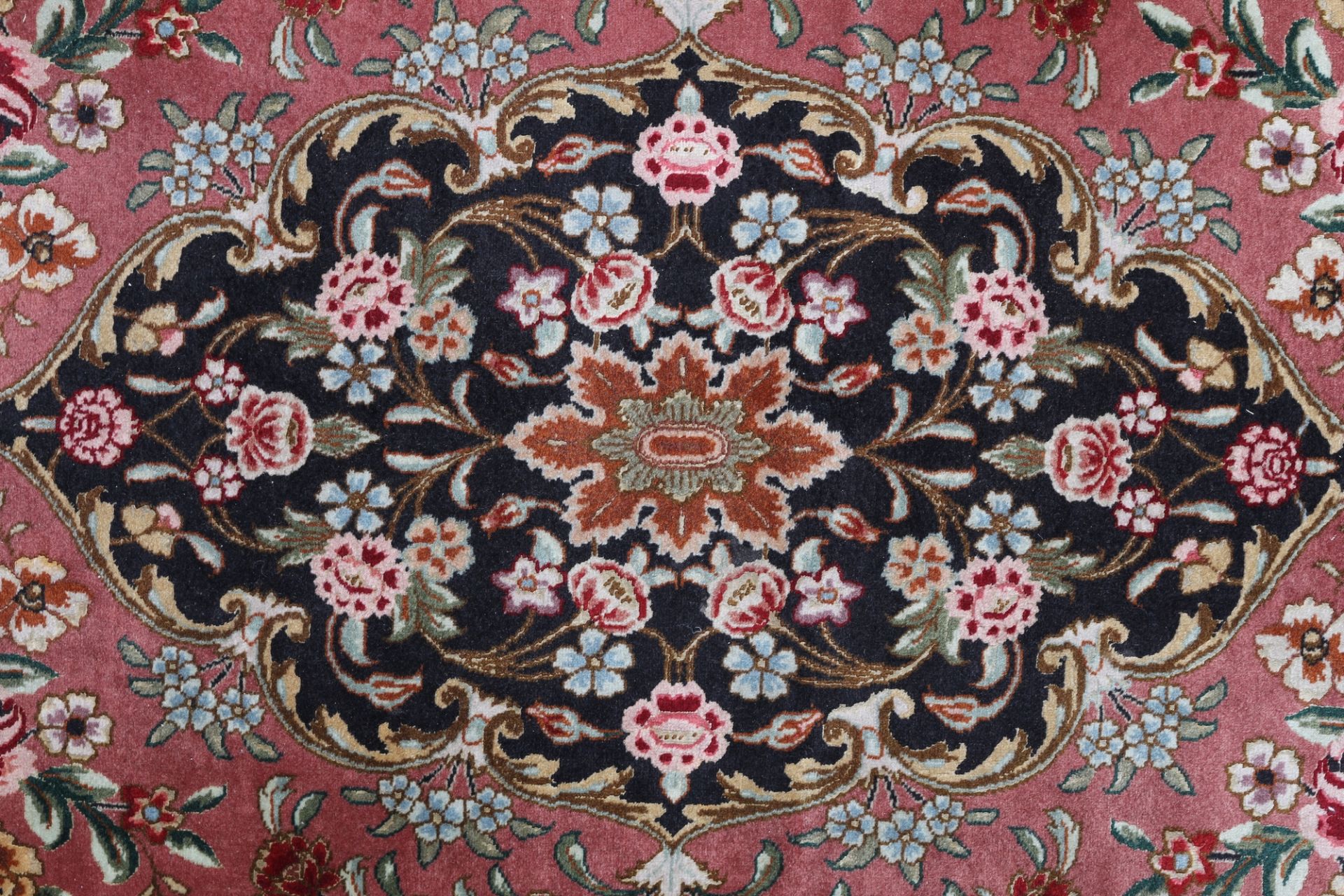 Täbris Perserteppich, persian carpet, - Image 2 of 4