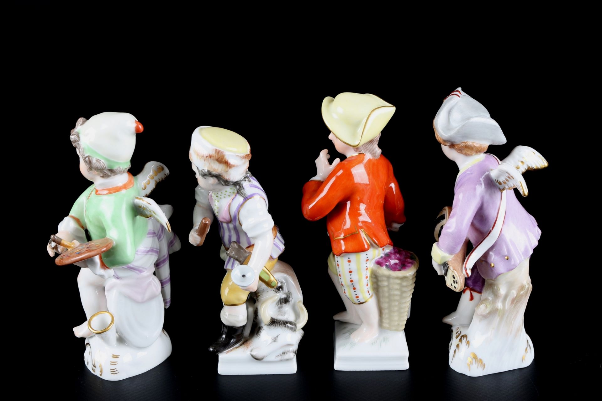 KPM Berlin 4 Figuren - Putten und Monatsfiguren, porcelain figures, - Image 2 of 5