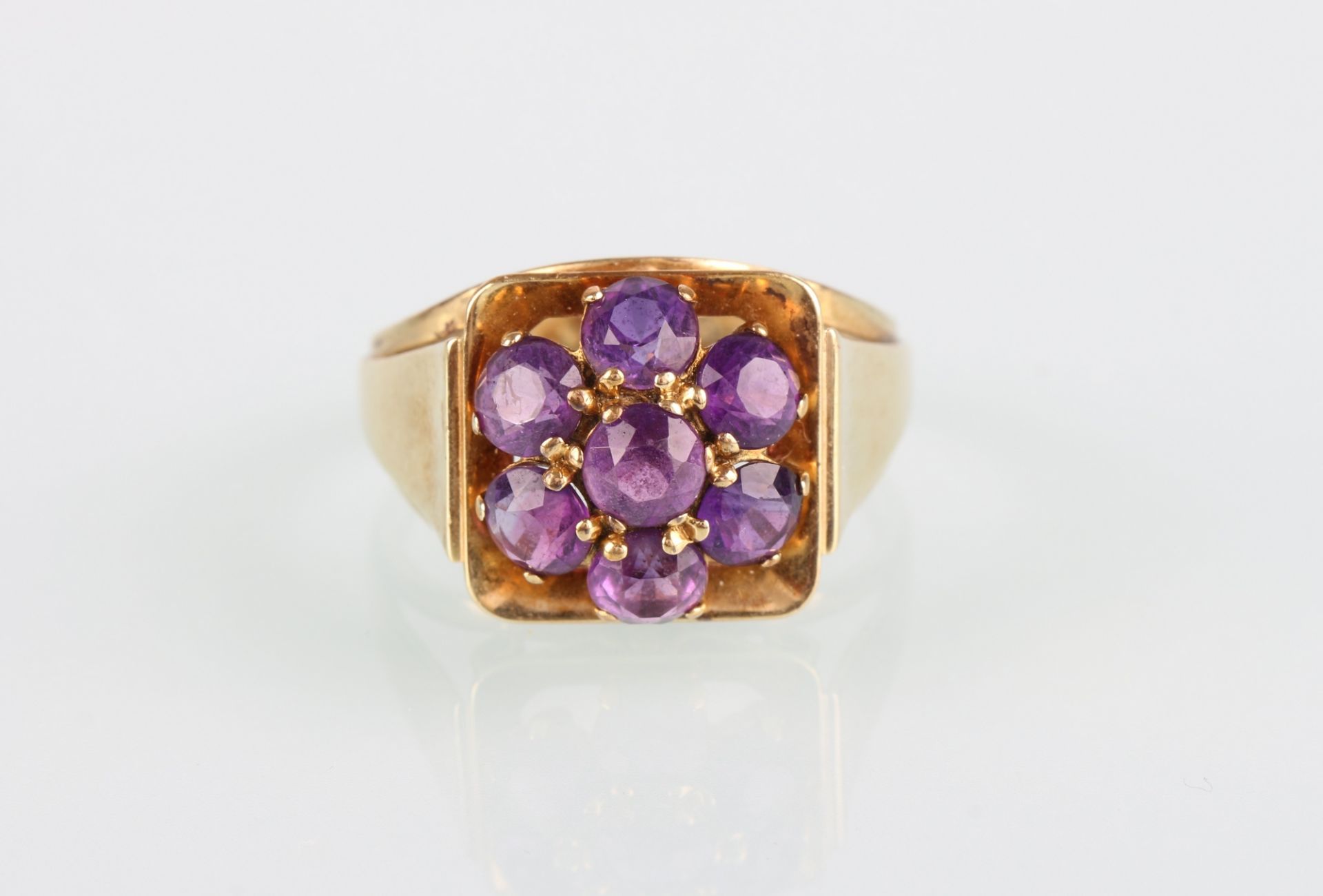 585 Goldring mit Amethysten, 14K gold Amethysts ring, - Image 2 of 5