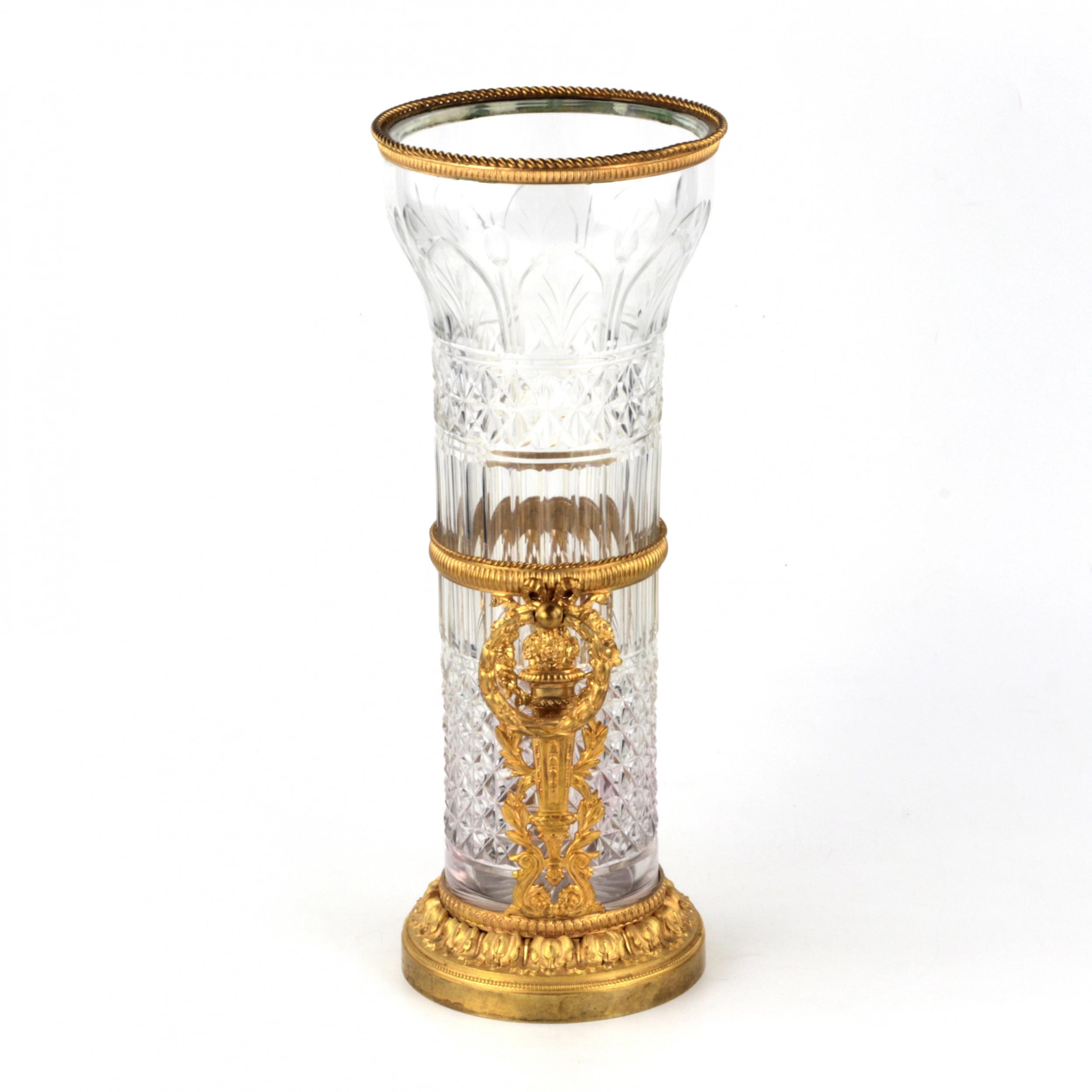 Crystal vase in gilded bronze. - Image 3 of 5