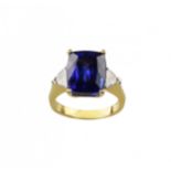 Ring with Tanzanite and diamonds. Dyach.