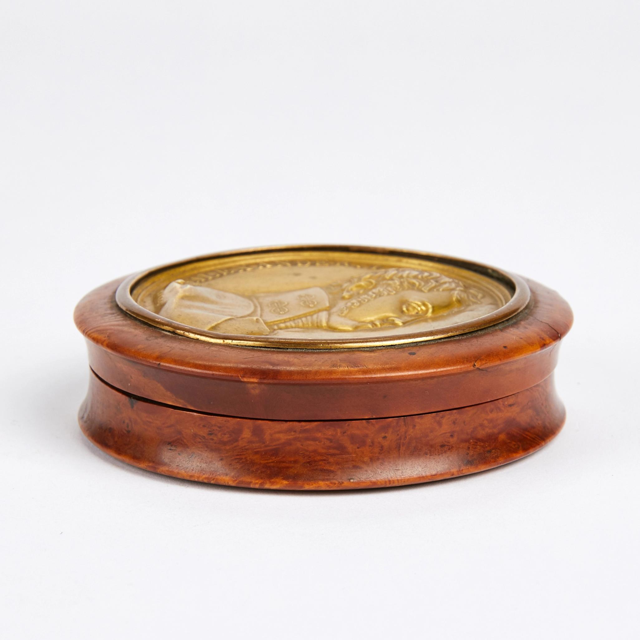 Snuff Box with Alexander I portrait - Image 3 of 5