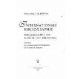 Schönle, Siegfried. (Hrsg.) Internationale Bibliographie zur Geschichte der Schach- und Brettspiele.