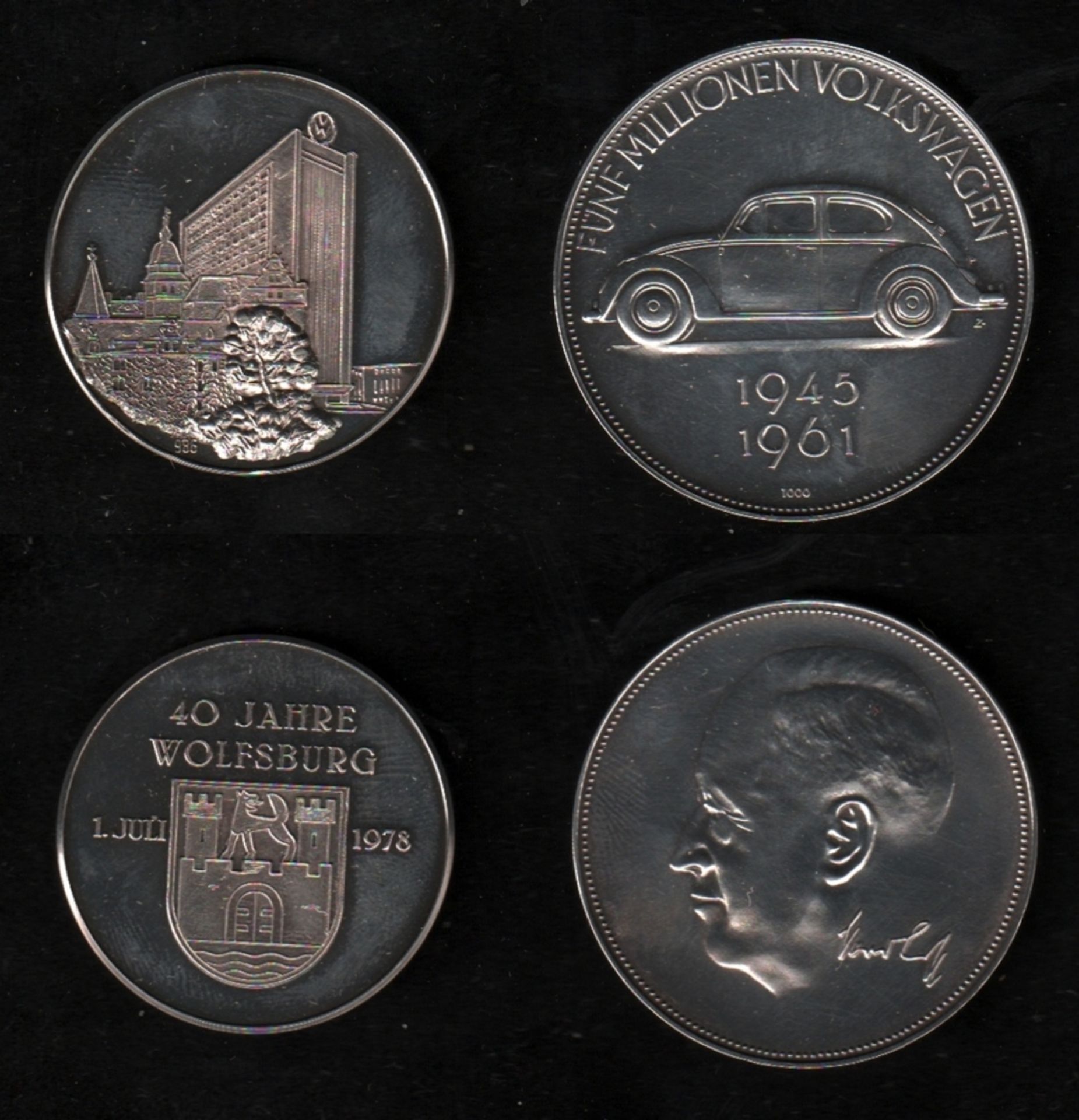 Wolfsburg. Medaille aus Silber (1000) zur Fertigung des 5 Mio. Volkswagen. 1961. Vorderseite: