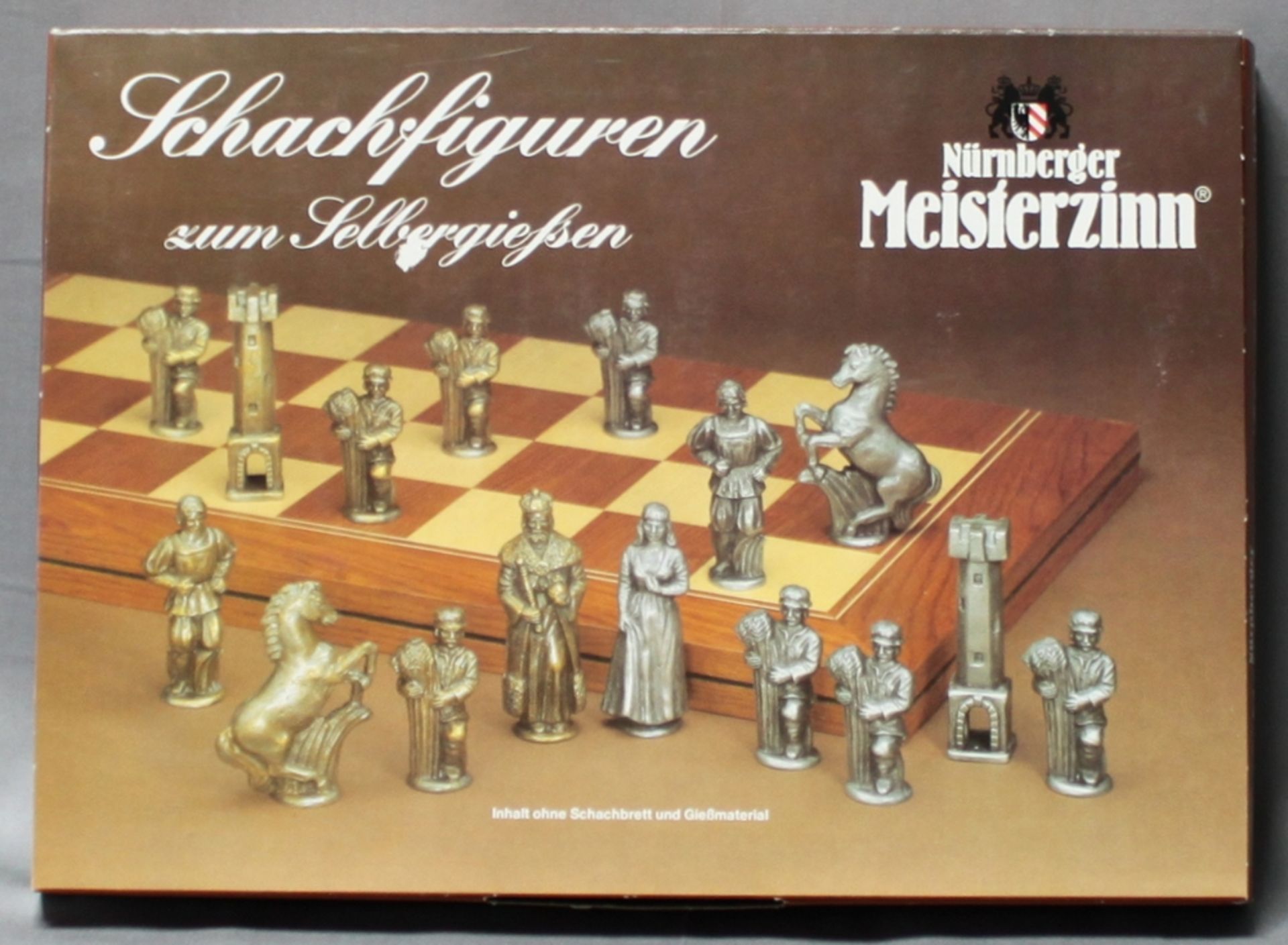 Nürnberger Meisterzinn. Schachfiguren zum Selbergießen. Set mit Gießformen und Talkum,