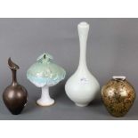 Vier unterschiedliche Designer-Keramiken. Deutsch 20. Jh., H=15,5 bis 35,3 cm.