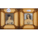 Paar Miniaturen. England 19. Jh. Zwei Damenporträts. Je bunt gemalt in Puderfarben auf Bein; in