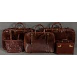Drei Leder-Koffer, eine Leder-Handtasche und ein -Schminkkoffer, meist Italien, Marke „The