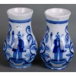Paar Vasen. Deutsch 20. Jh. Fayence, mit Blaudekor, je H=29,5 cm. (best.)