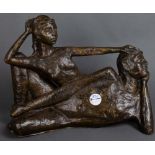George J. Feldkamp (1870-1962). Liegendes Paar. Bronze, verso sign., H=28 cm.