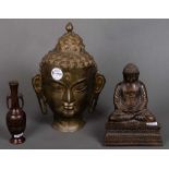 Dreitlgs. Konvolut Asiatika. China bzw. Thailand. Eine Vase (H=16,5cm), eine Buddhafigur (H=21 cm)