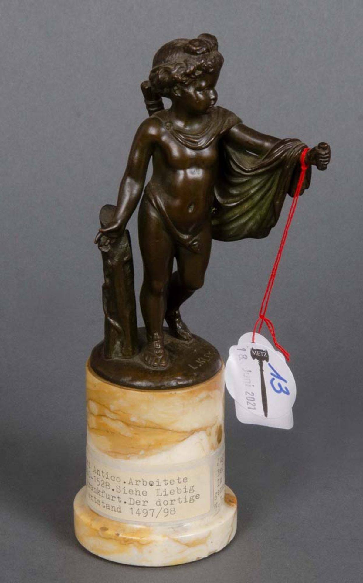 Louis Kley (1833-1911). Jugendlicher Apoll. Bronze, an der Plinthe sign., auf walzenförmigem