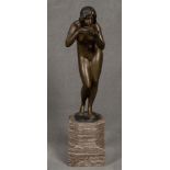 Victor Heinrich Seifert (1870-1953). „Trinkende“. Bronze, brüniert, auf der Plinthe sign., mit