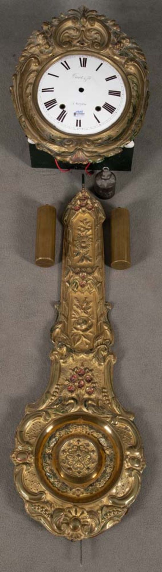 Burgunder Wanduhr. Frankreich 19. Jh. Metallgehäuse, mit Messingpendel und Rahmen, H=141 cm, B=27,
