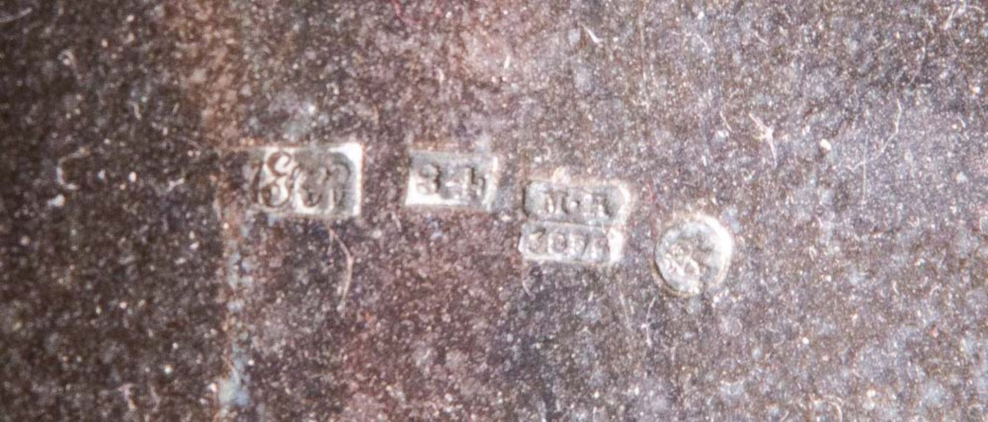 Rechteckiger Durchbruchshenkelkorb. Moskau dat. 1835. 84er Silber, ca. 560 g, mehrfach gepunzt, H= - Bild 2 aus 2