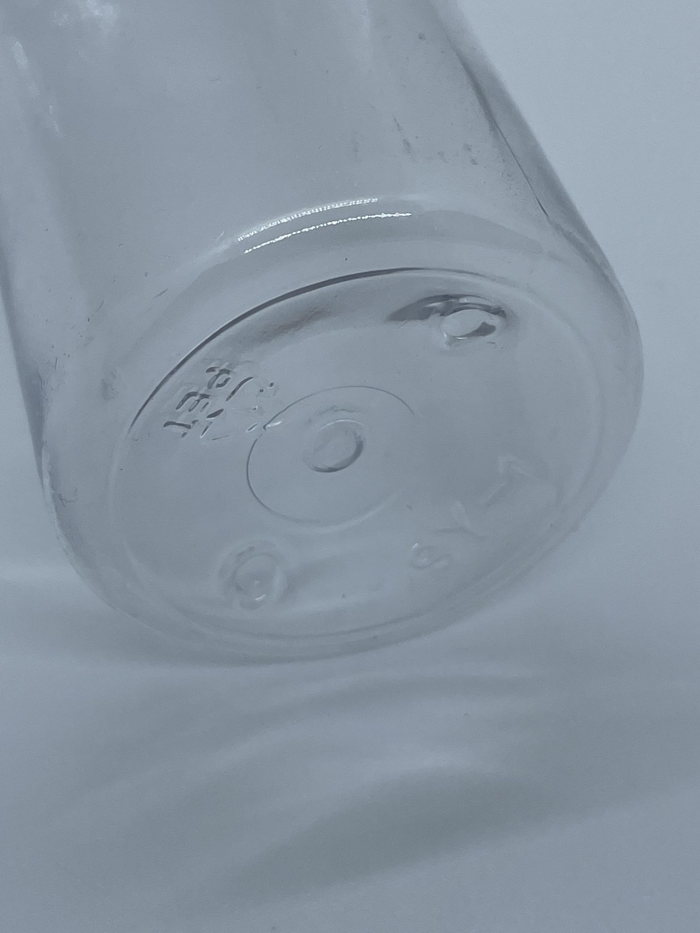75,000 - Clear Plastic Bullet 8 oz Empty Bottles, 24-410 Threading Neck, 6.25" Tall, 2" Diameter - Image 5 of 5