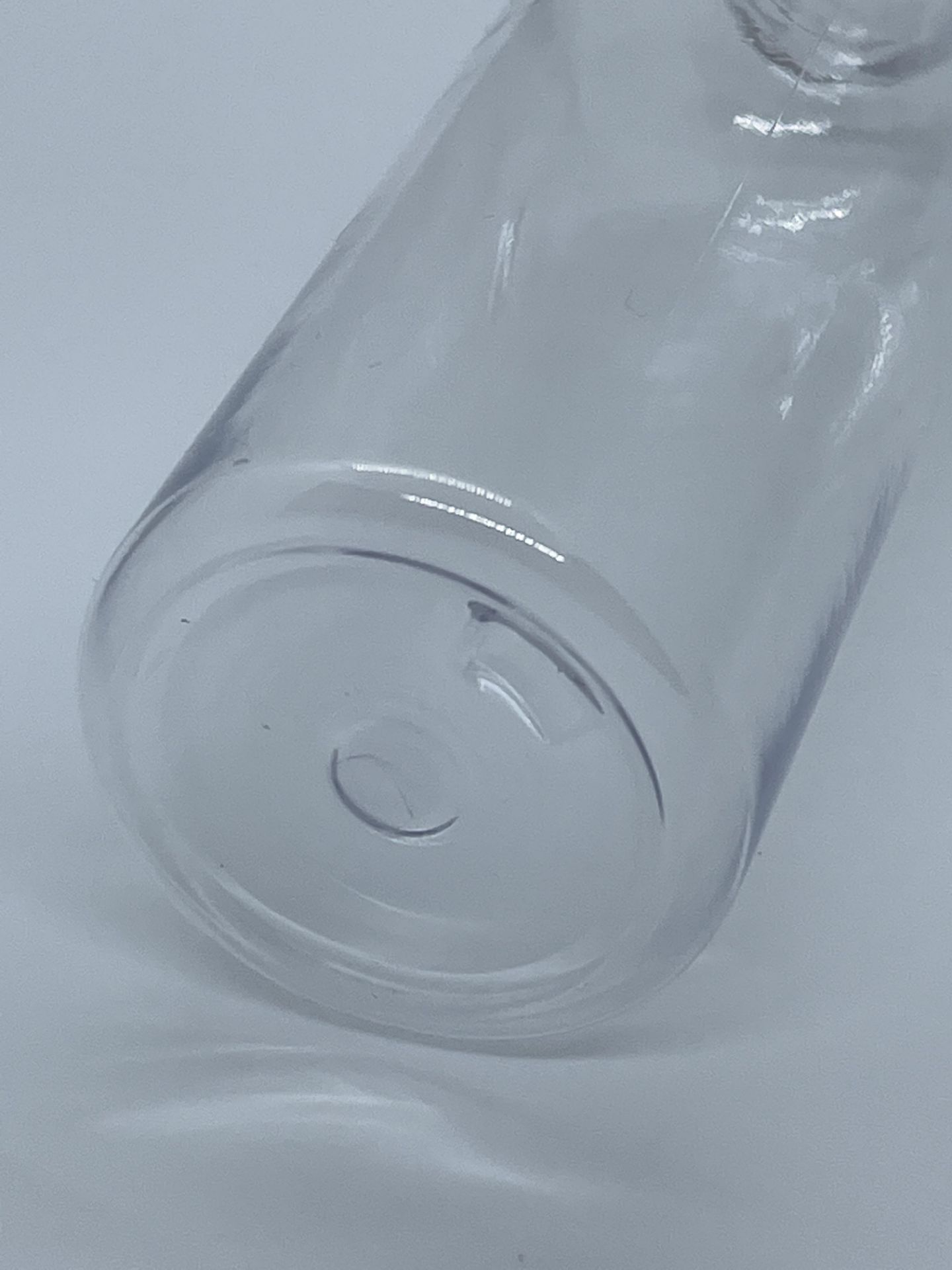 96,000 - Clear Plastic Bullet 4 oz Empty Bottles, 24-410 Threading Neck, 5" Tall, 1 5/8" Diameter - Image 4 of 4