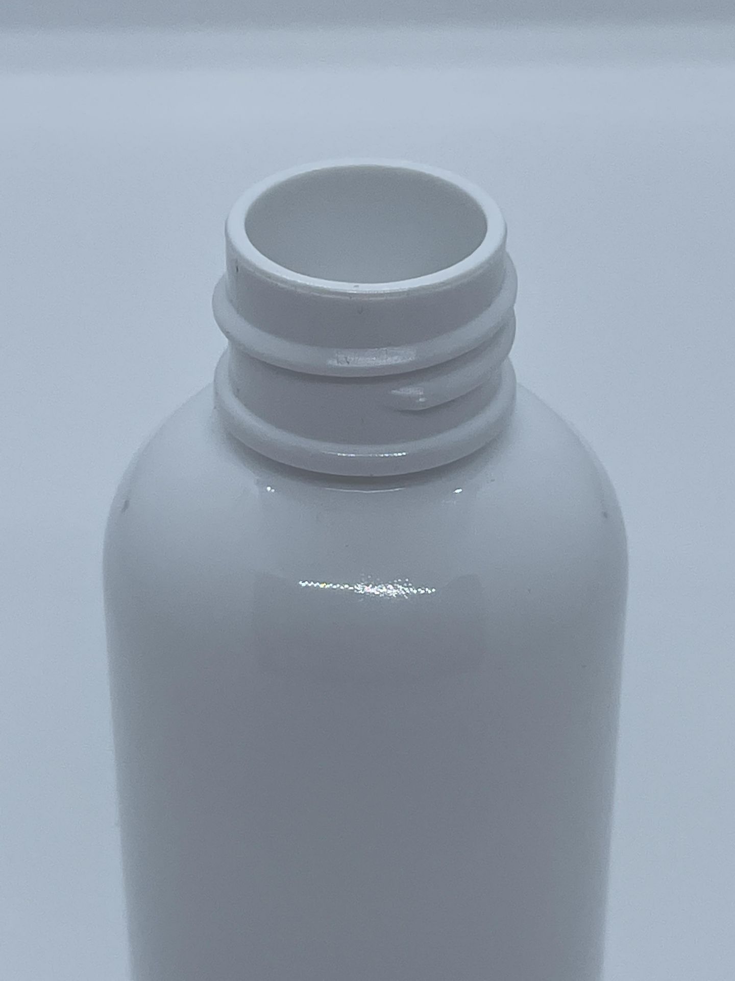 32,000 - White Plastic Bullet 2 oz Empty Bottles, 20-410 Threading Neck, 3.25" Tall, 1.25" Diameter - Image 2 of 4