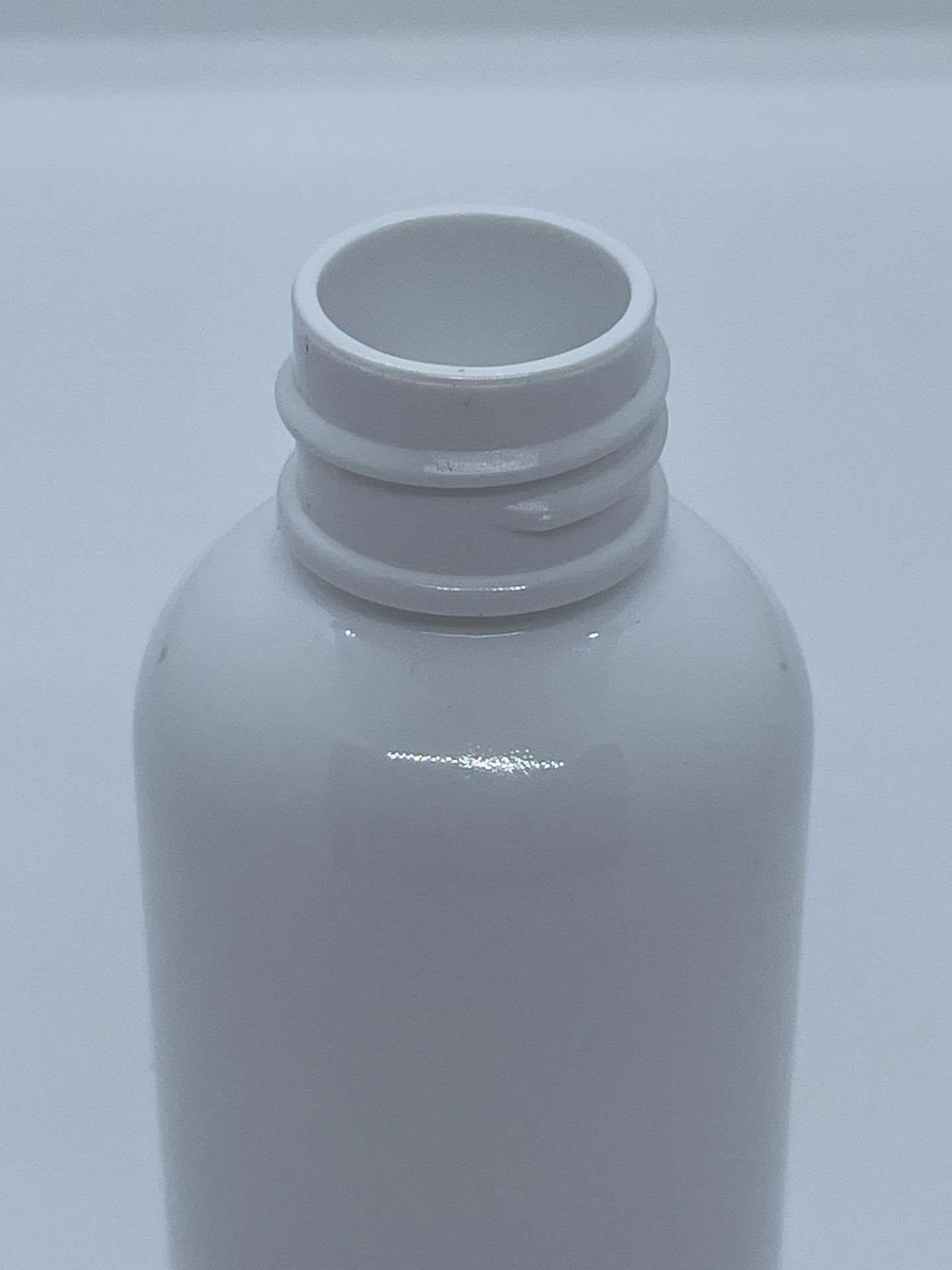 32,000 - White Plastic Bullet 2 oz Empty Bottles, 20-410 Threading Neck, 3.25" Tall, 1.25" Diameter - Image 6 of 8