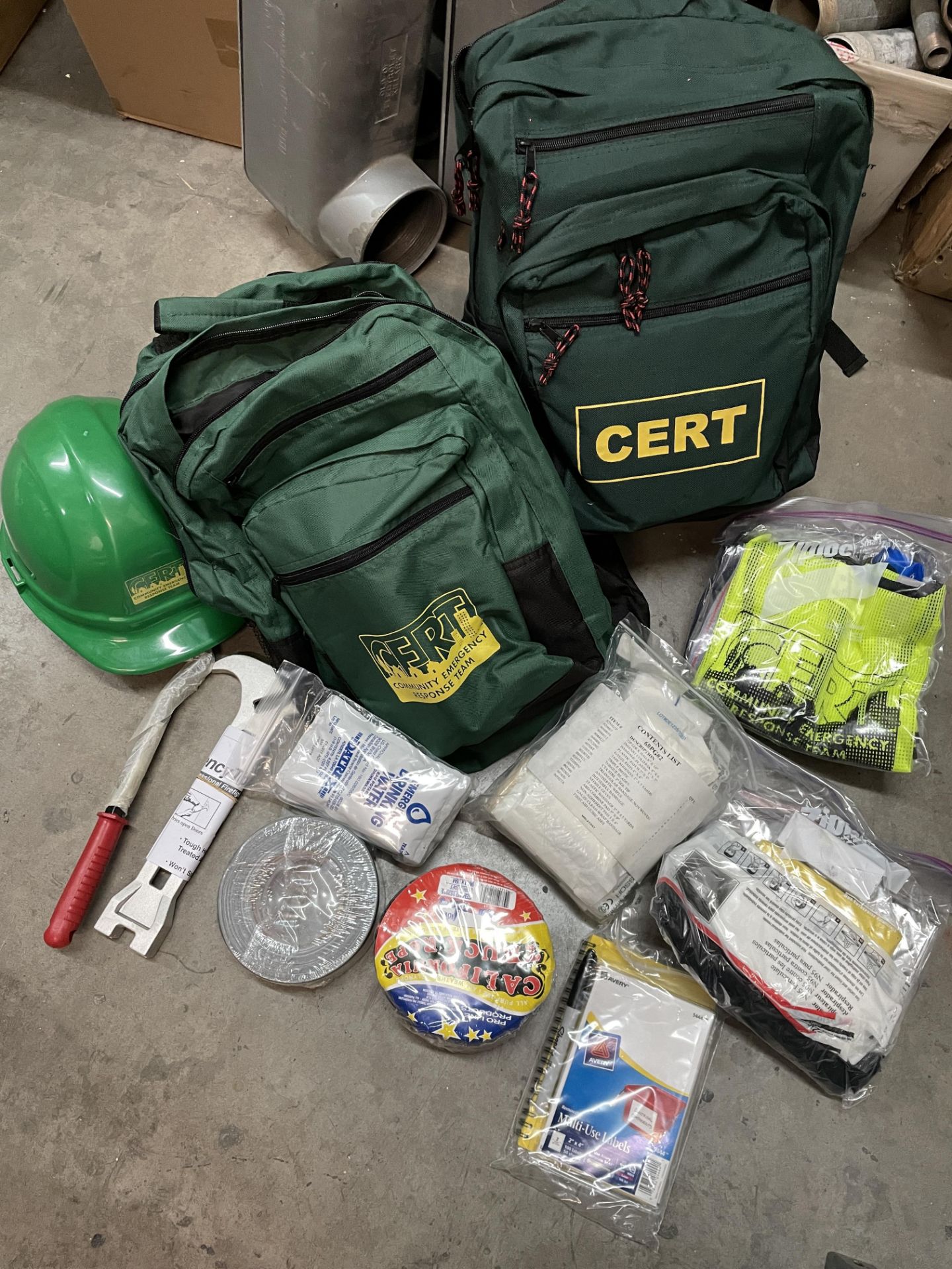 2x CERT Community Emergency Response Team Backpacks with emergency essentials and hard hats - Image 3 of 8