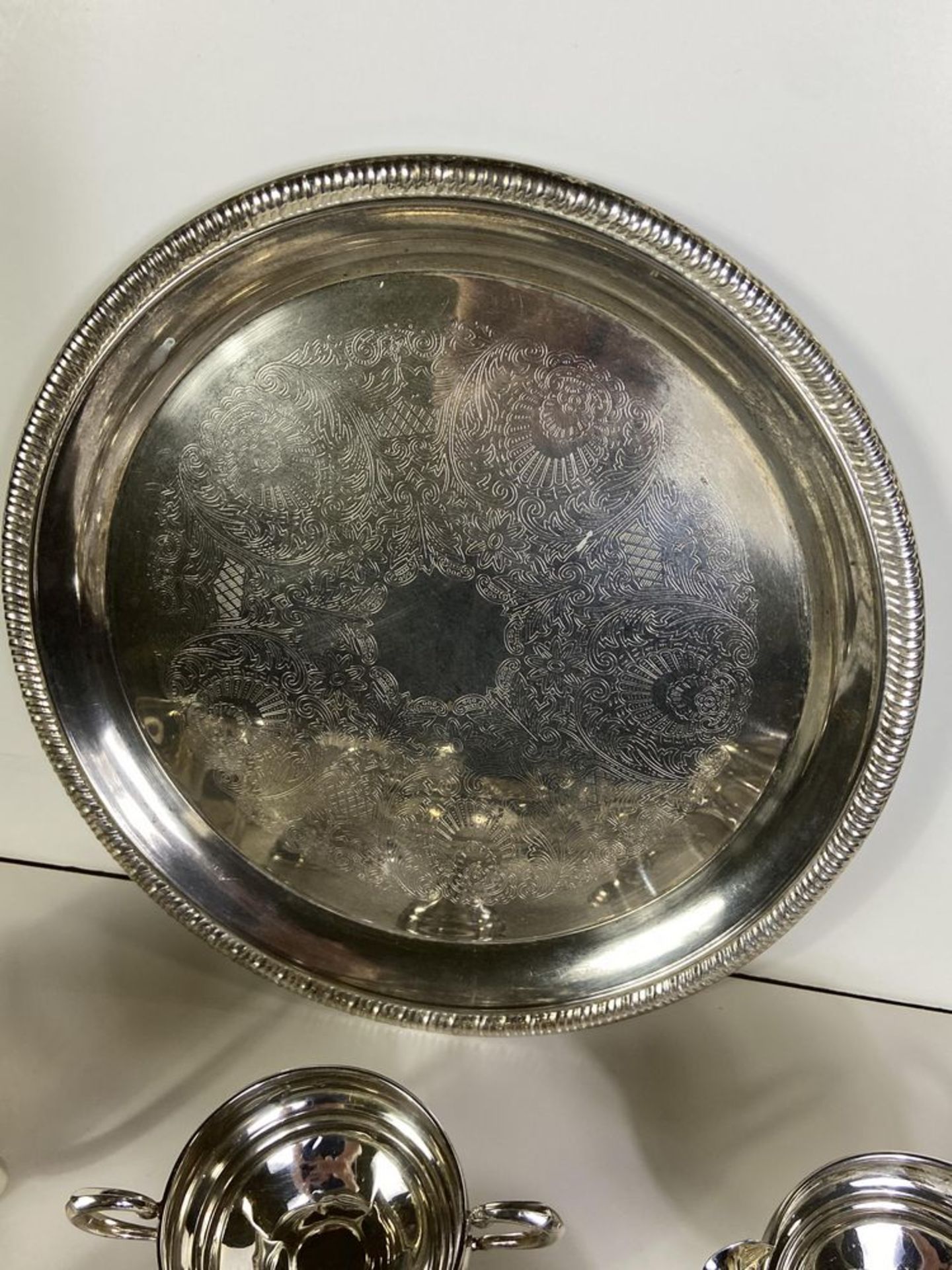 10 Silver Trays and Serveware, Chippendale Silver Company, Meriden Company, Crown Sterling Weighted, - Image 7 of 10