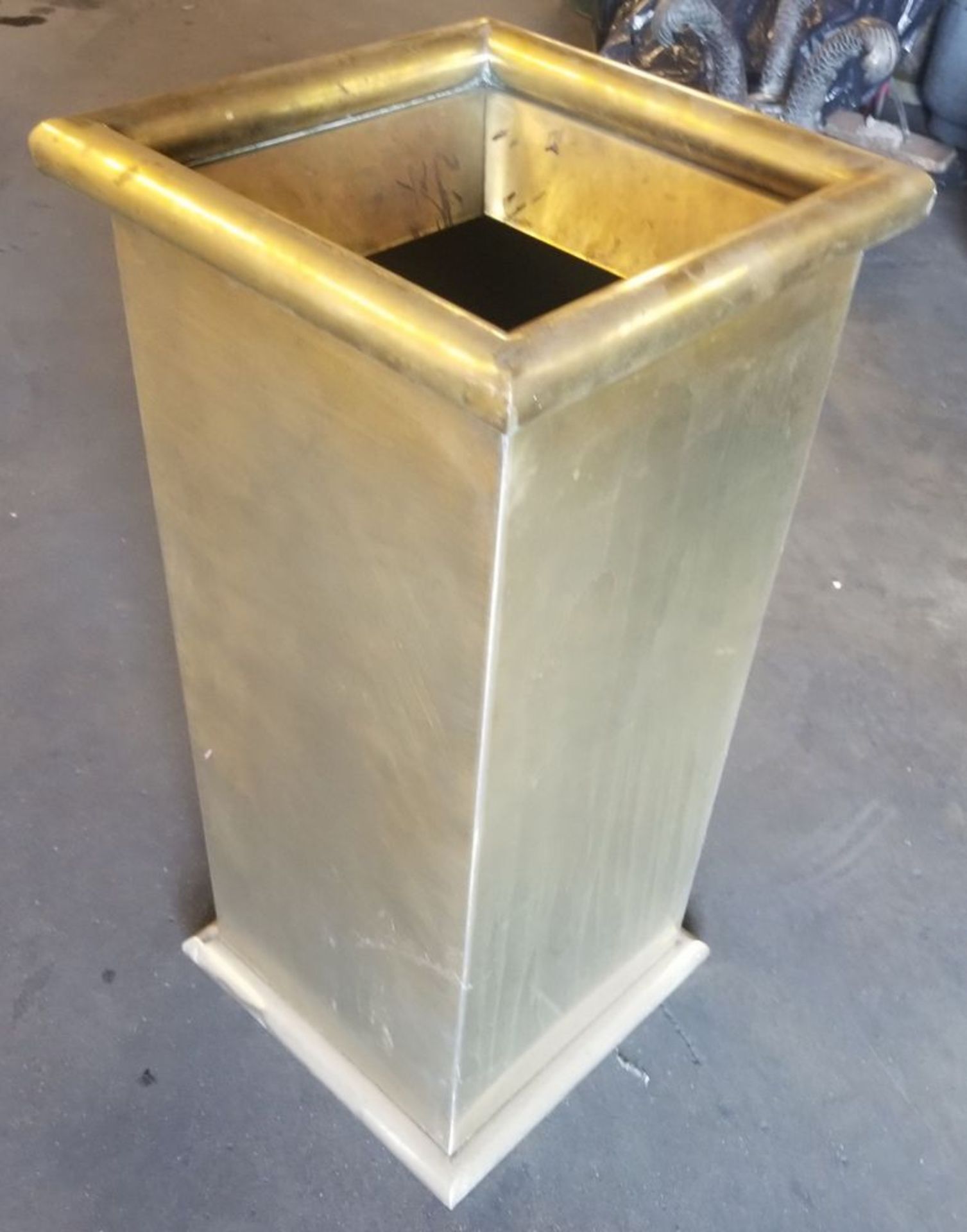 Brass Trashcan with Lid, Approximately 30"x12"x12"  **Local Pick Up in LA Area.  Once paid,