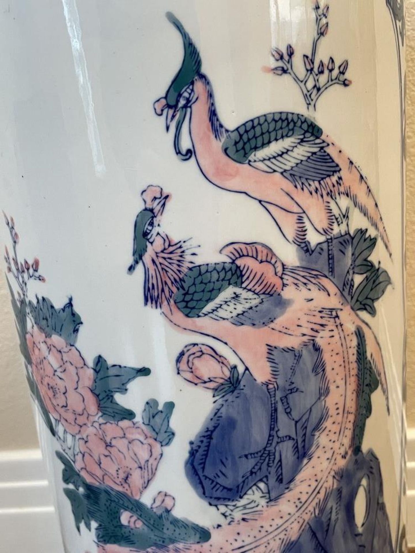 Large East Asian Porceline Planter/Vase/Pot with bird design - 21" x 9" - Image 3 of 5