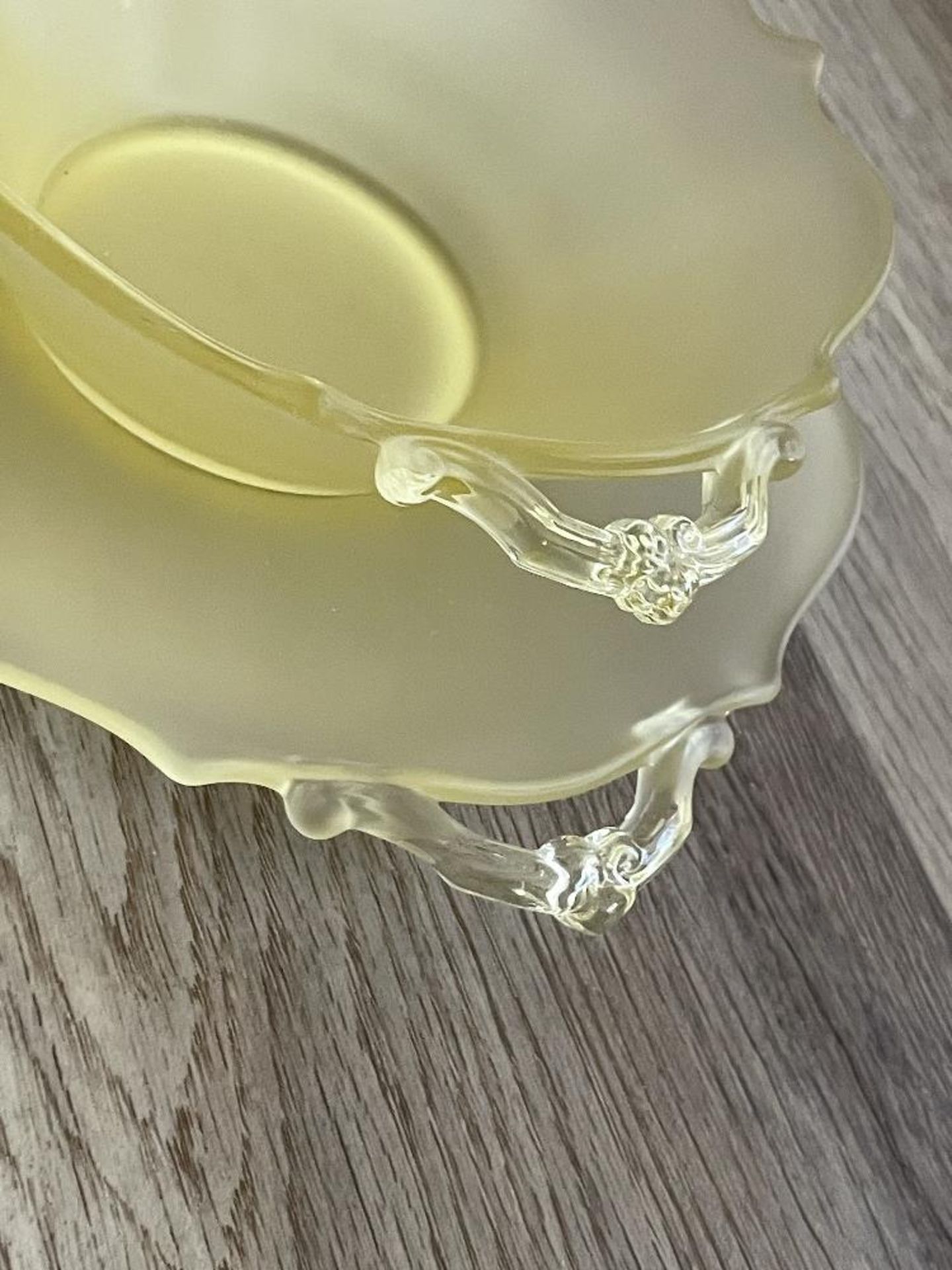 Yellow Depression Era Glass Serving Bowl and Plate - Image 3 of 4