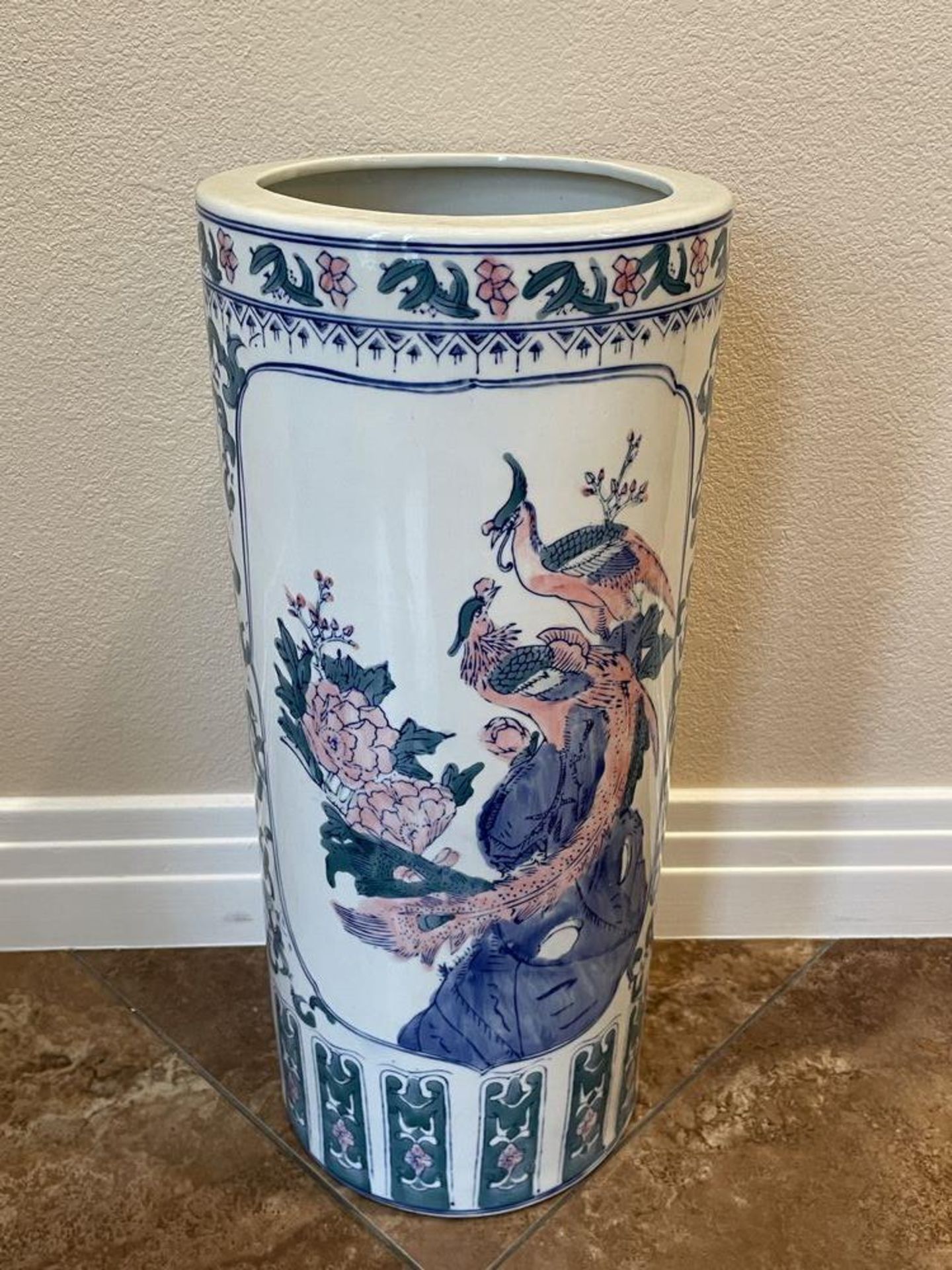 Large East Asian Porceline Planter/Vase/Pot with bird design - 21" x 9" - Image 4 of 5
