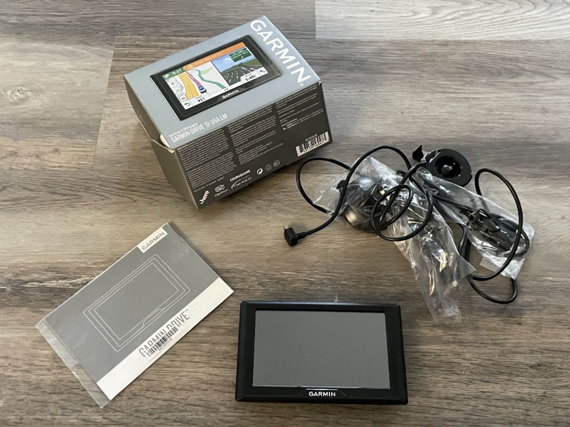 Garmin DRIVE 5I USA LM Navigation System, Used in Box