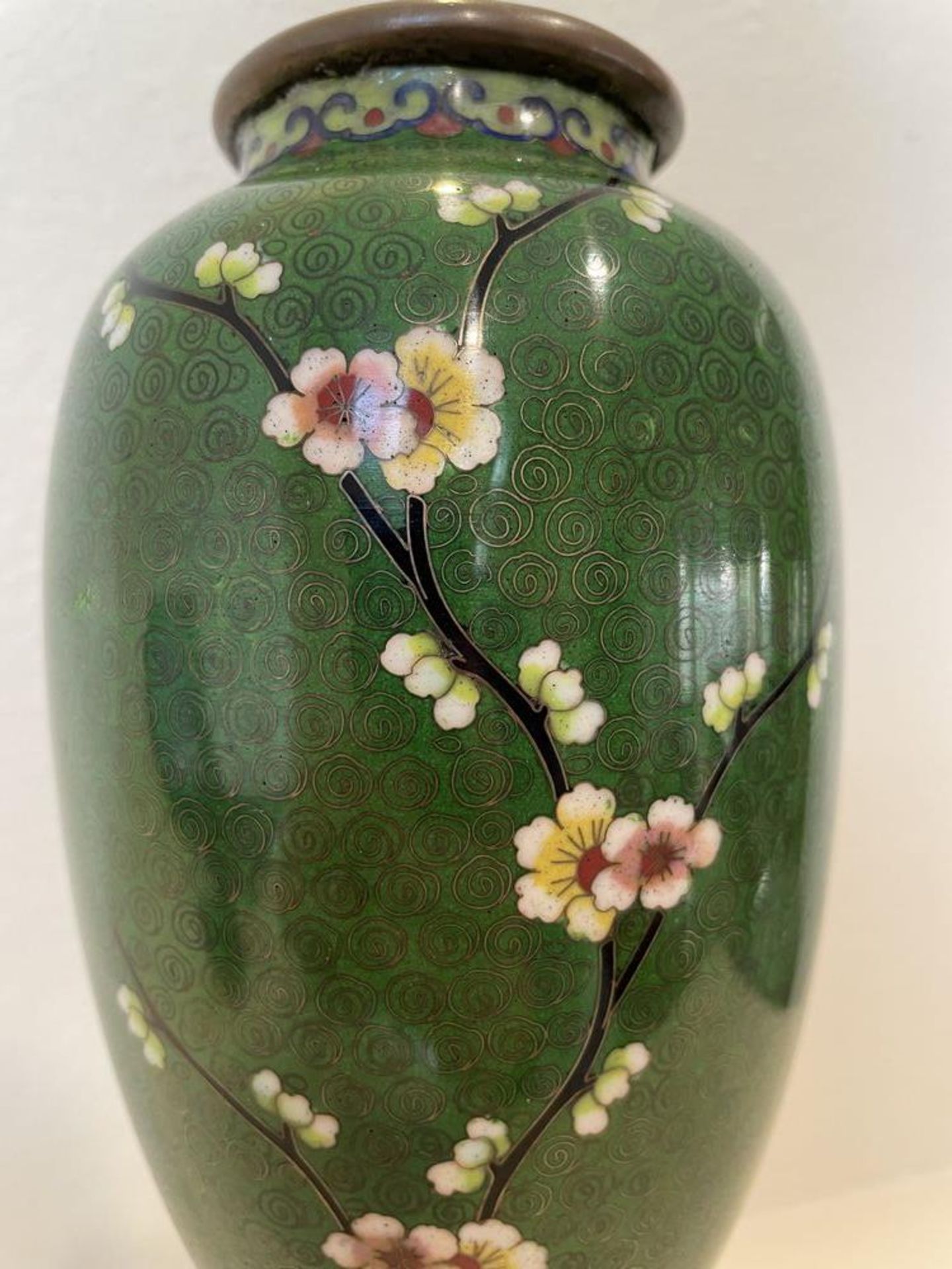 Brass and Enamel Handmade Green Vase with Flowers, On East Asian wood stand - 12.5" x 5.5" - Image 3 of 8