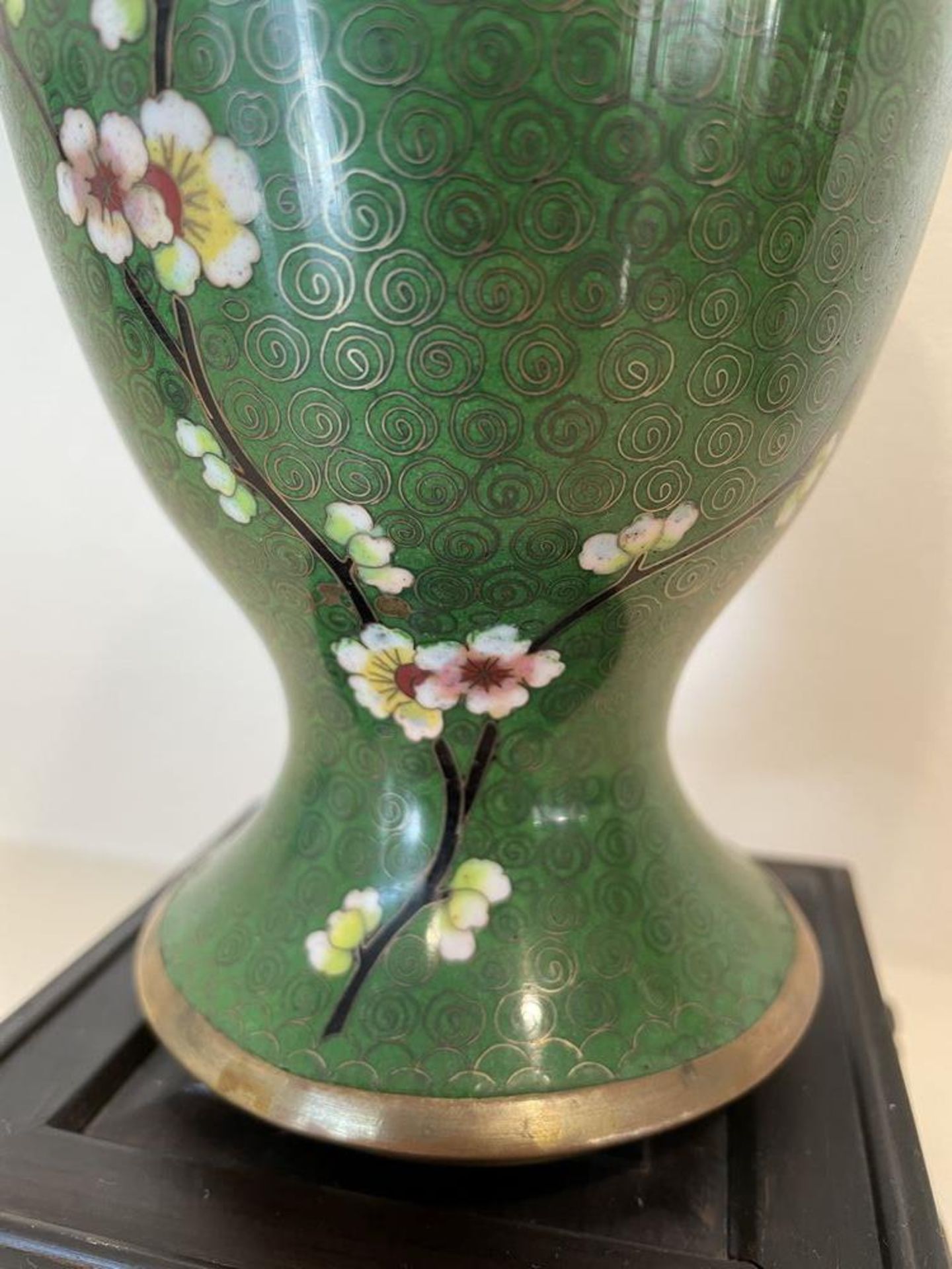 Brass and Enamel Handmade Green Vase with Flowers, On East Asian wood stand - 12.5" x 5.5" - Image 4 of 8