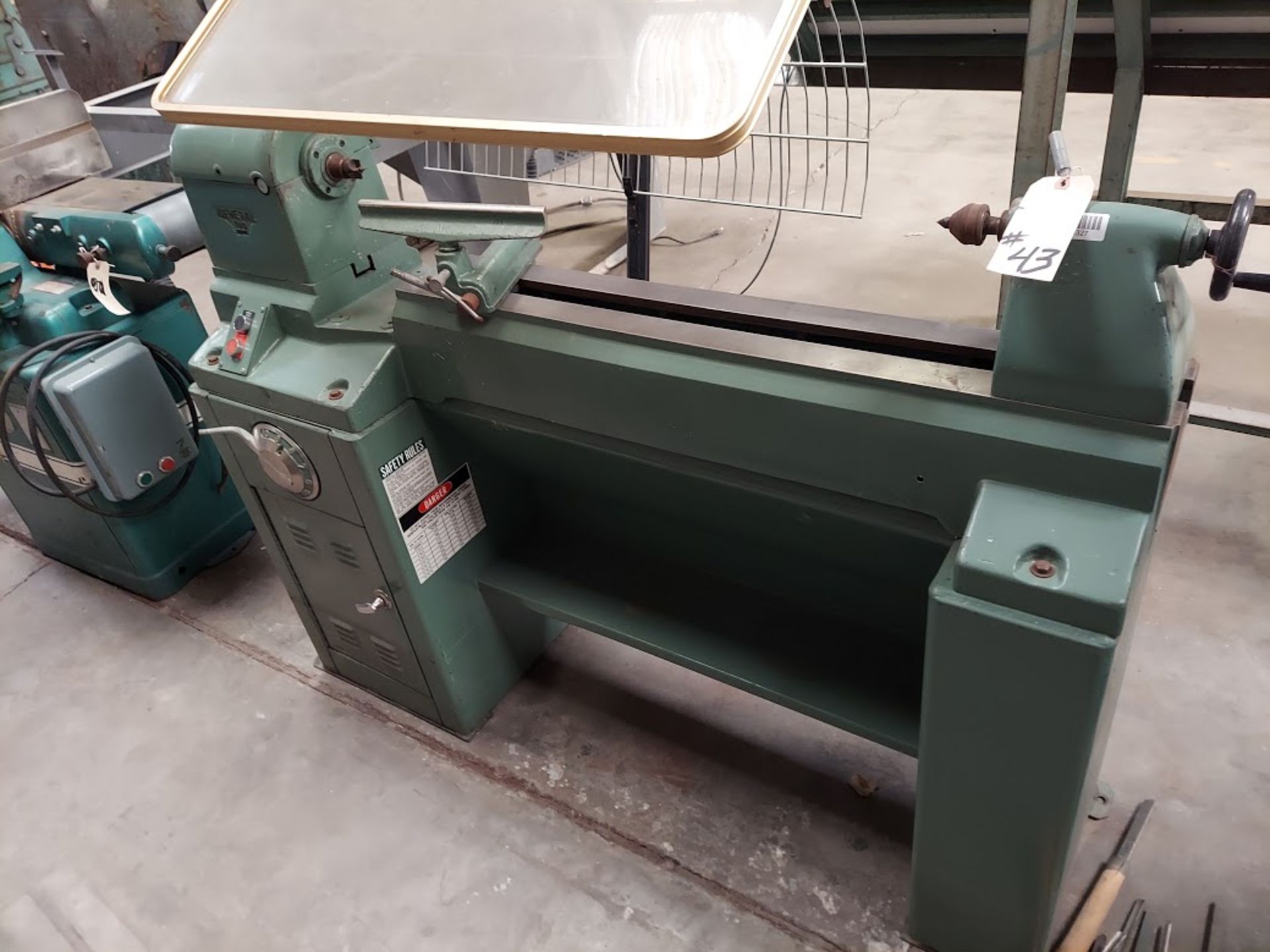 General Model #260 12" x 36" Wood Lathe, Varible Speed Hand Control, Lesson 1.5 HP 230/460 Volts
