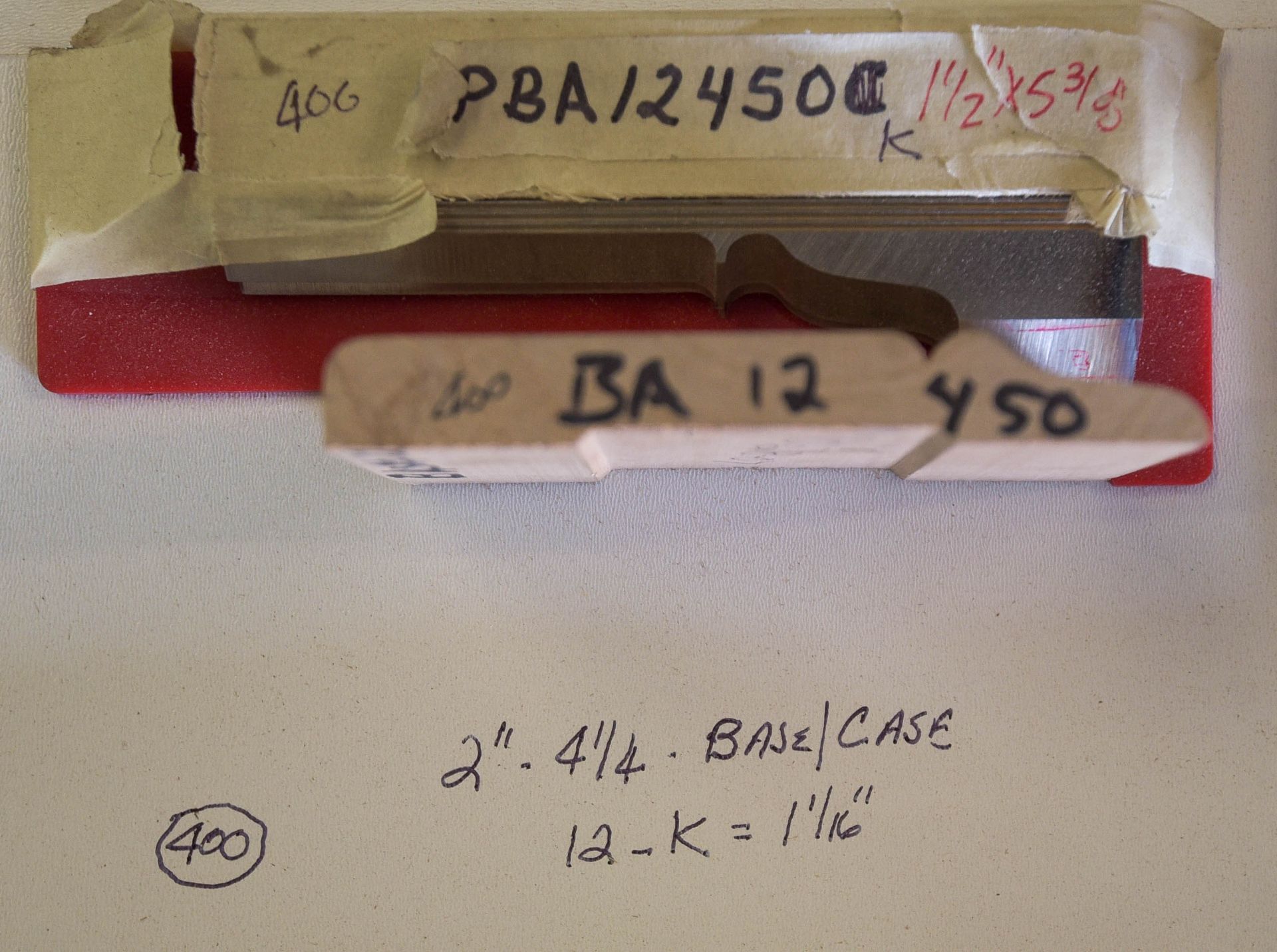 Moulding Knives, 2" - 4-1/4" Base/Case, 12 - K = 1-1/16", Knives are in Good Condition and Ready t