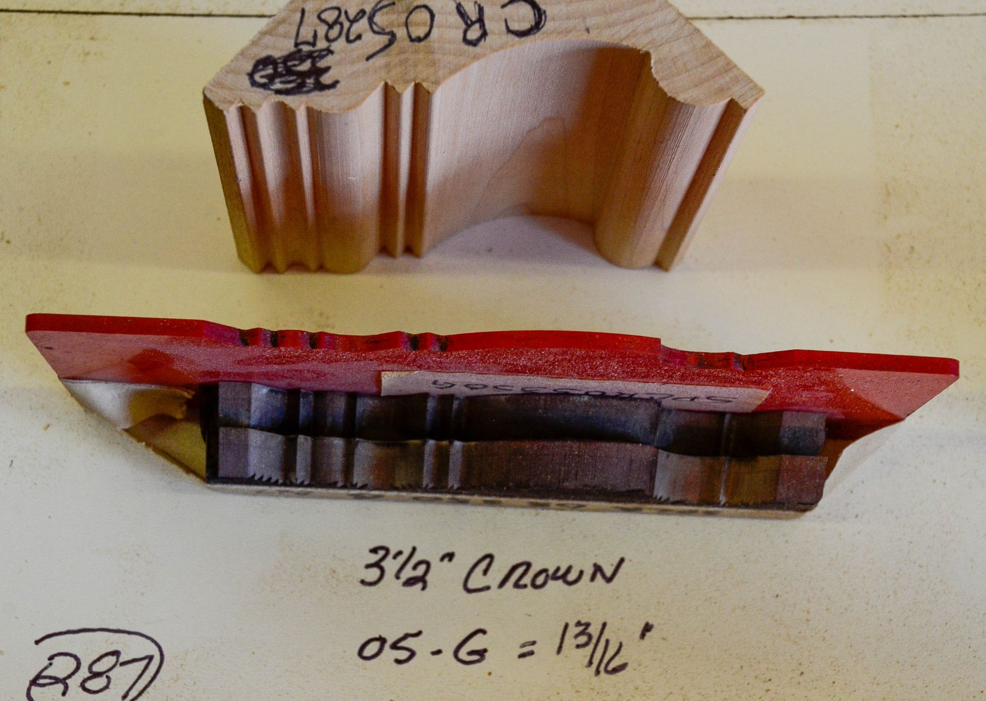 Moulding Knives, 3-1/2" Crown, 05 - G = 13/16" Knives are in Good Condition and Ready to Use (U.N - Image 2 of 2
