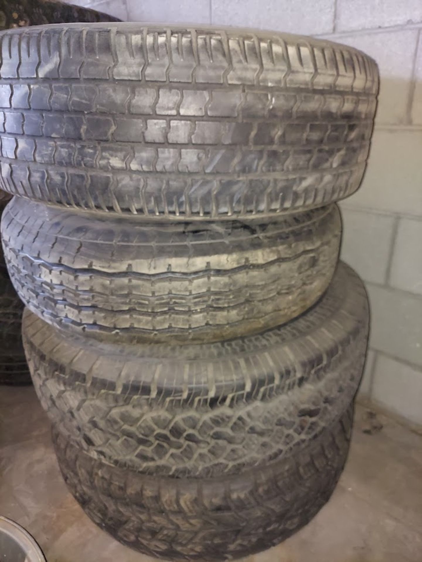 Lot of Misc. Tires & Rims - Image 3 of 7