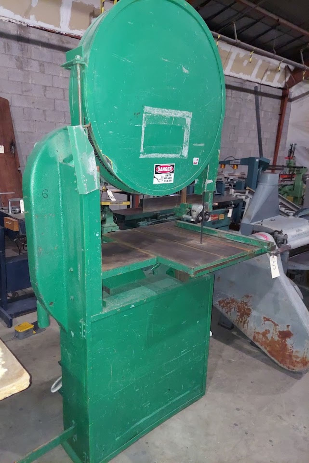 American Sawmill Machinery Co. 28" Band Saw, Motor is 3 HP 220/440 Volt 3ph - Image 2 of 5