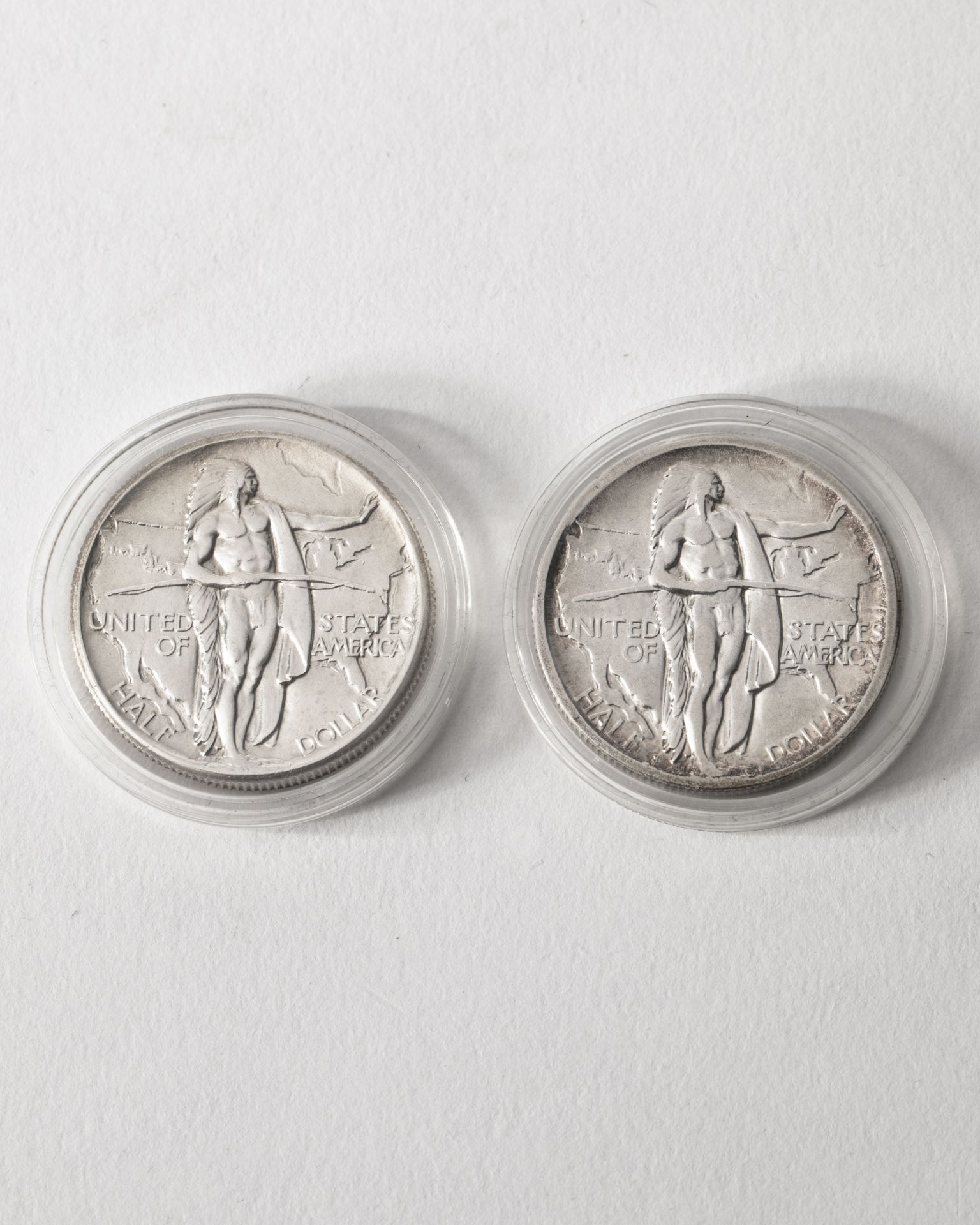 2x 1/2 Dollar USA. 1926. Oregon Trail Memorial.