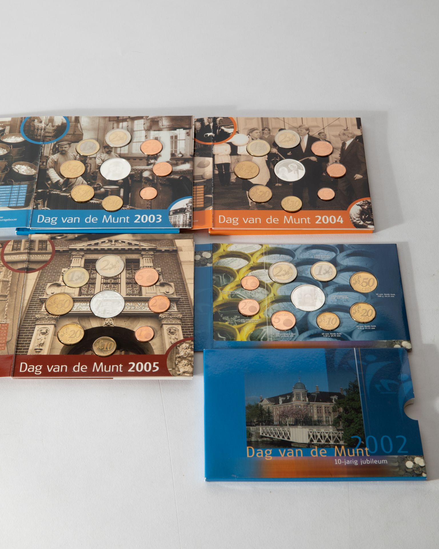 4x Netherlands official Euro Coin Sets 2002-2005 Dag van de Munt BU - Bild 2 aus 4