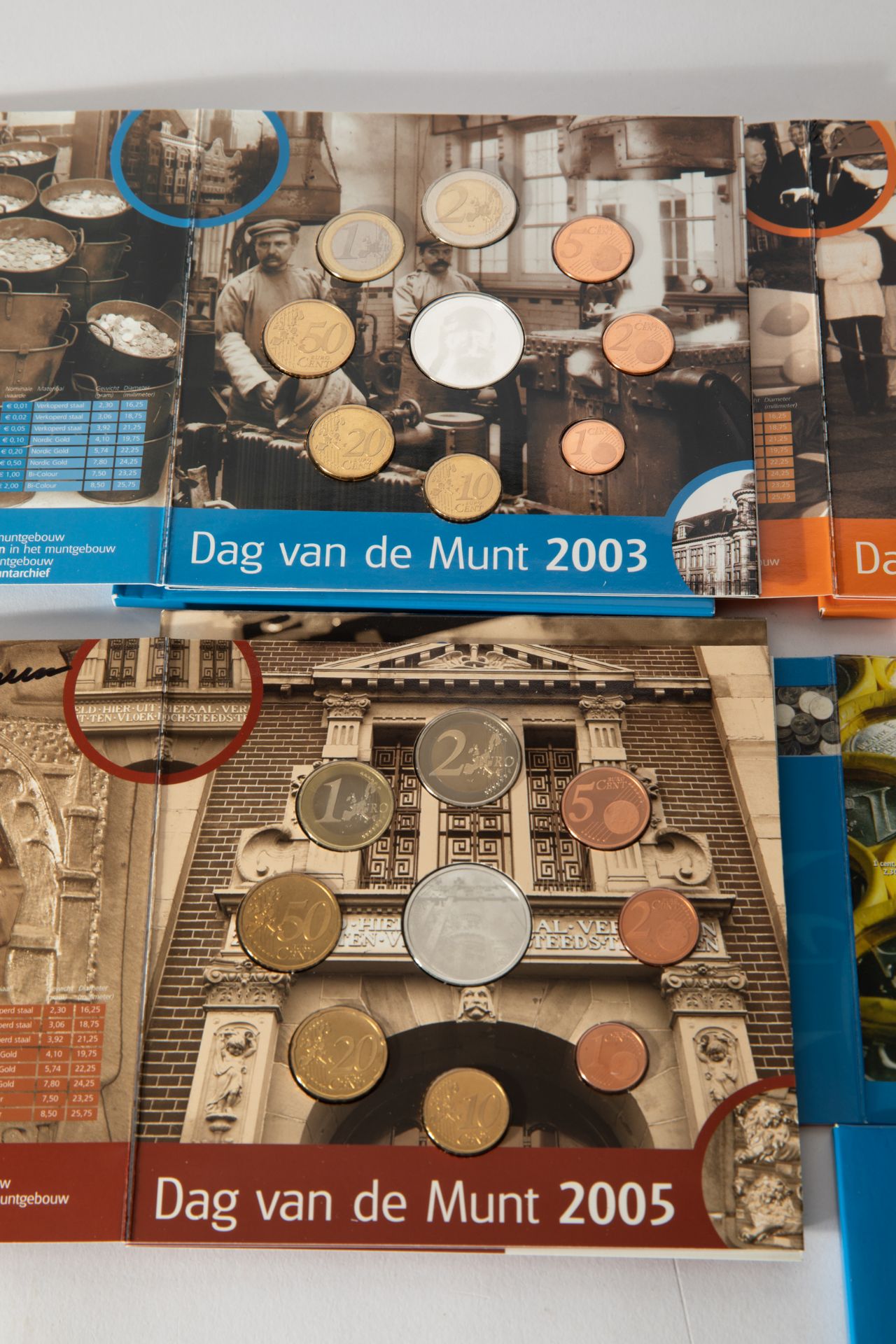 4x Netherlands official Euro Coin Sets 2002-2005 Dag van de Munt BU - Bild 3 aus 4