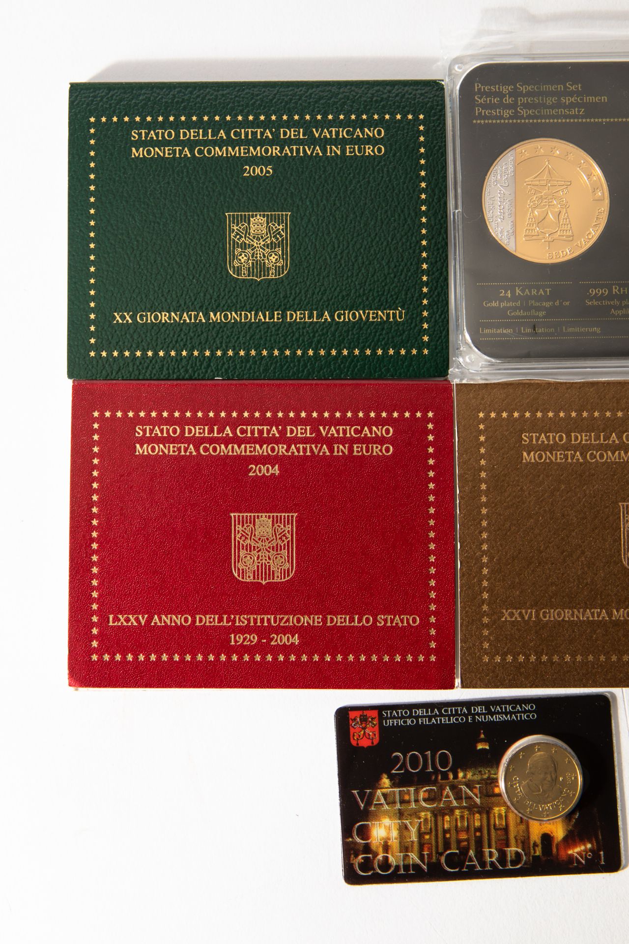 3x 2€ Vatikan 2004, 2005, 2011 + Prestige KMS + 50 Cent Coin Card - Bild 2 aus 13