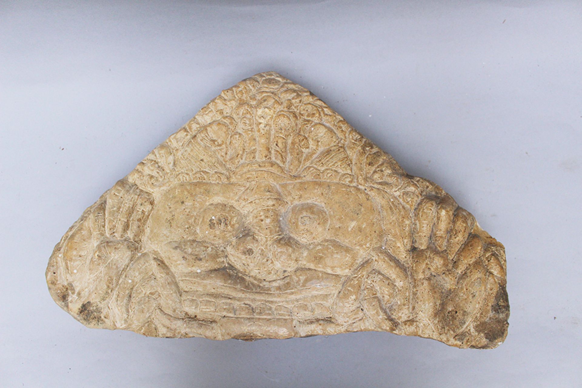 Indian or Indo Chinese stone sculpture 17/18th Century. 50x30 cm - Bild 3 aus 3