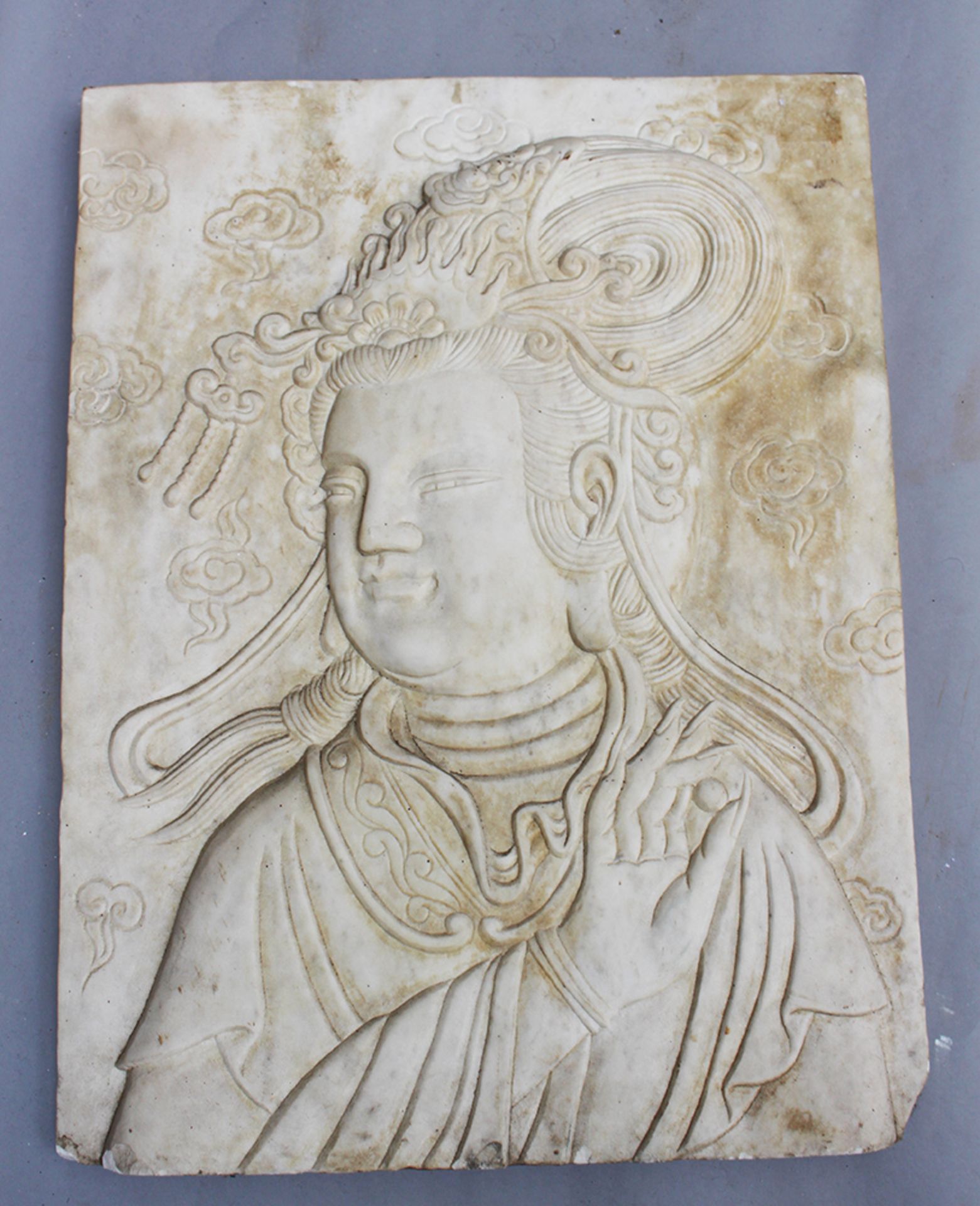 Chinese marble relief of a lady , white marble sculpted 17/18th Century. 50x41 cm