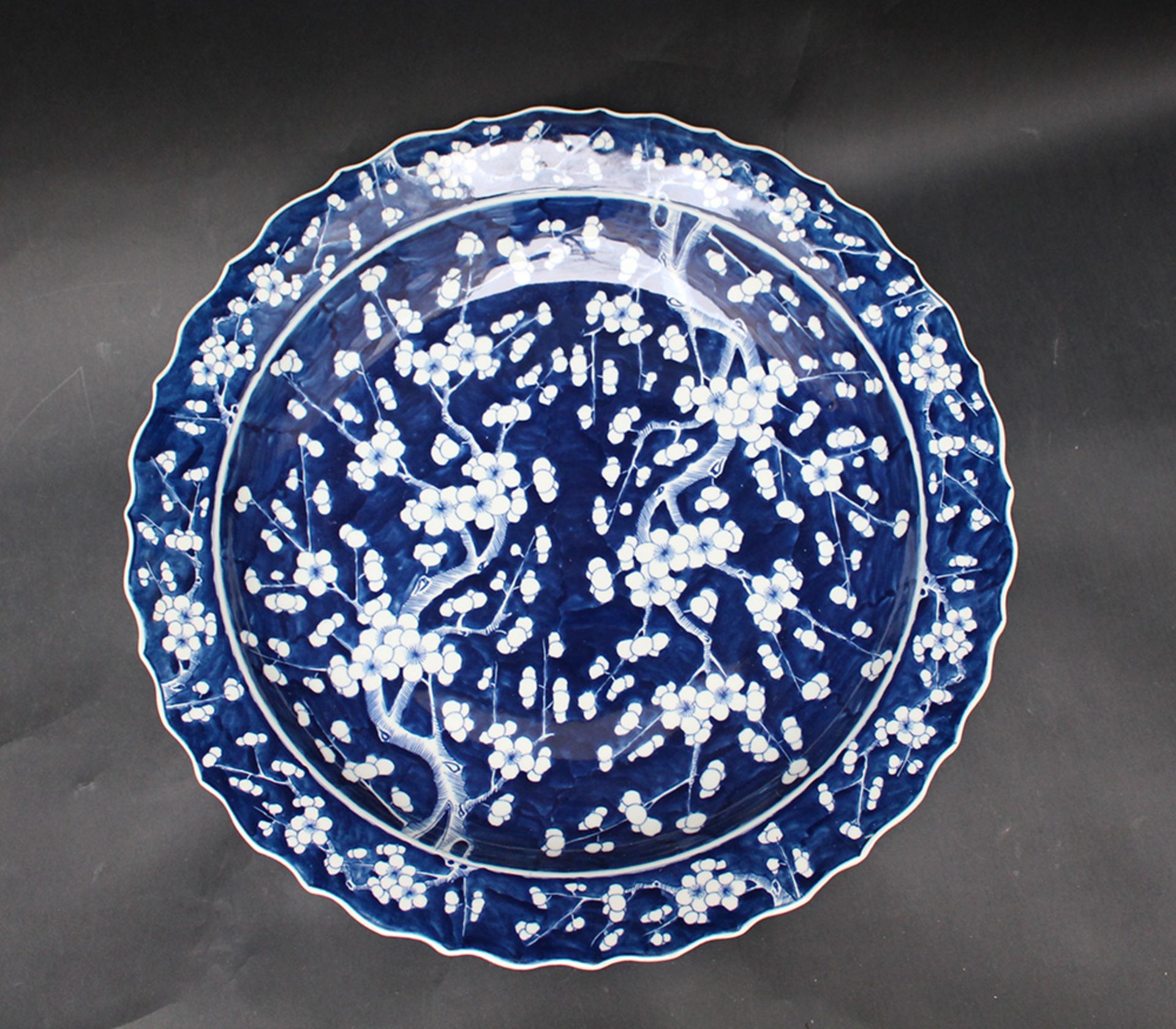 Chinese Porcelain dish - Image 2 of 3