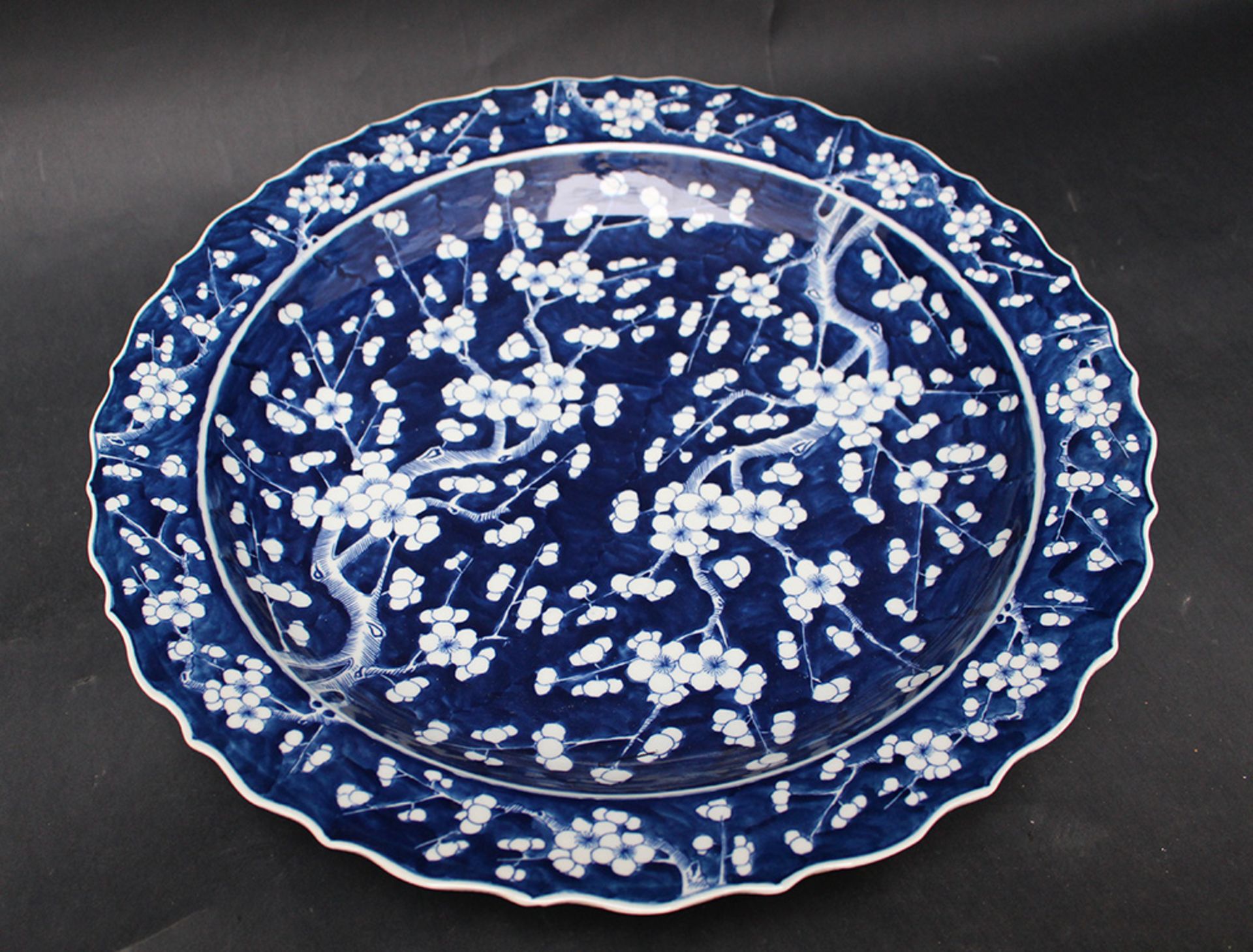 Chinese Porcelain dish