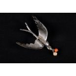 Brooch in form of a bird, silver, with pearl? and coral? 18g. 9,6cm