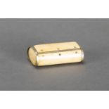 Snuff box in round cylindrical shape, with metal mounts, one lid; early 19th Century. 8x5cm