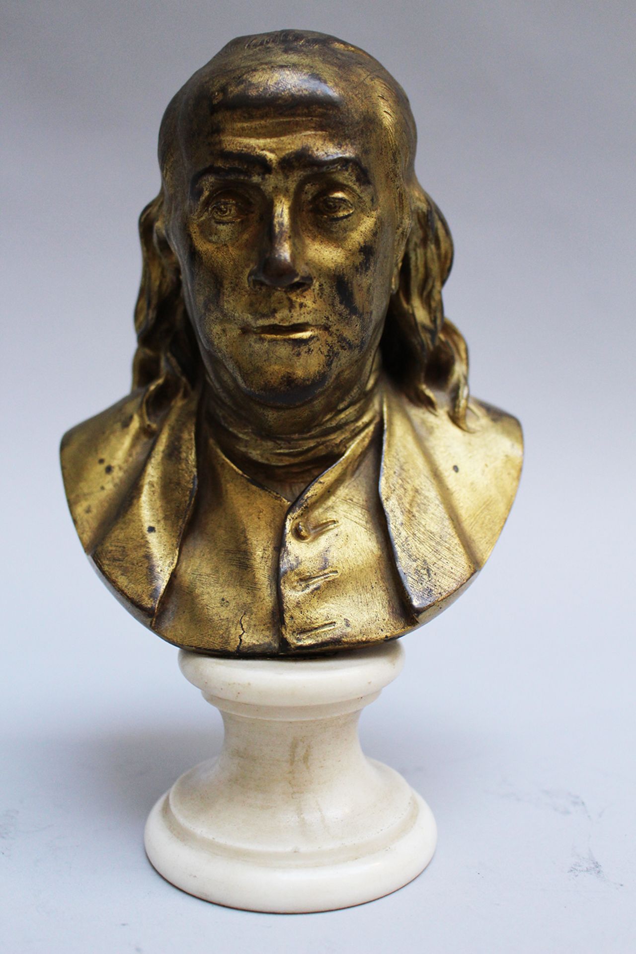 Benjamin Franklin (1706-1790) bust , bronze cast with fine hand finish gilded on white marble - Image 2 of 3